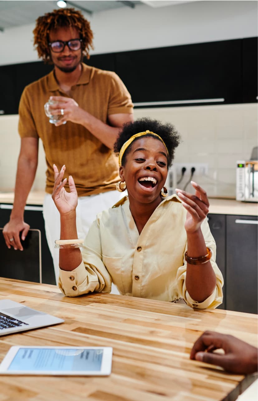 Transparents dans notre processus de conception, nous travaillons en étroite collaboration avec nos clients.